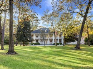 27 E Rivercrest Dr, Houston, TX 77042