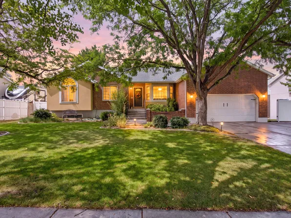 2986 W Southpointe Rd, South Jordan, UT 84095
