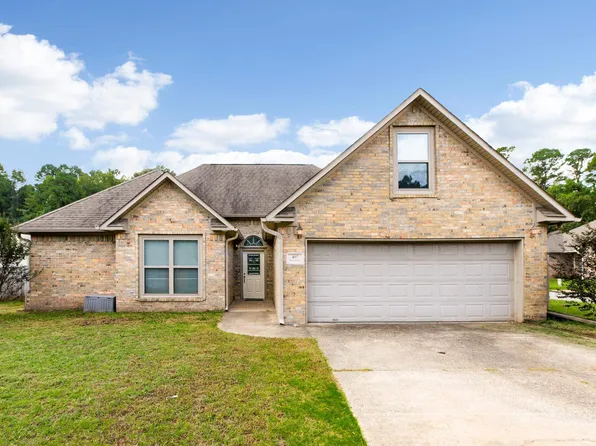 407 Wisteria Dr, Bauxite, AR 72011