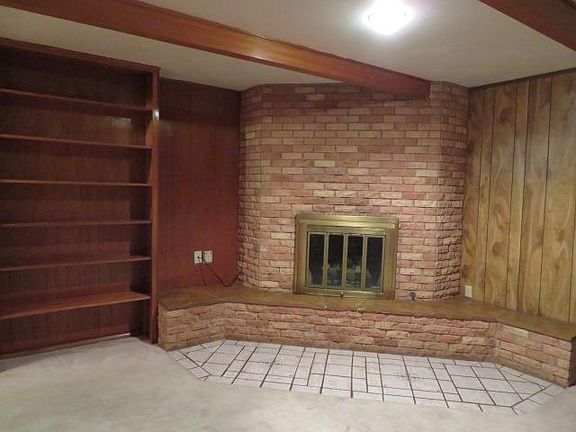 5th image of 3101 Bonham Ave