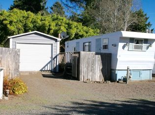 332 SE Neptune Ave, Lincoln City, OR