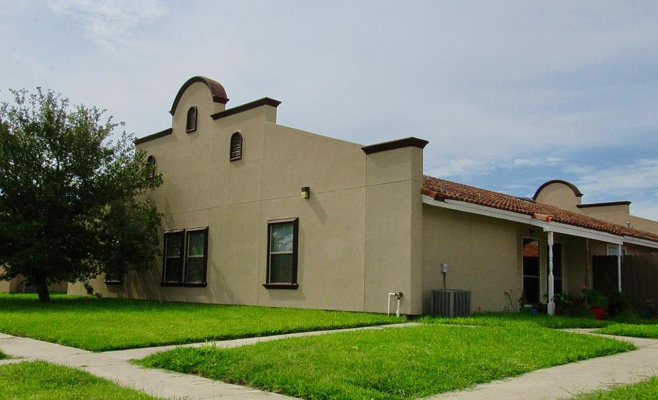 1st image of 2308 W Stubbs St APT D