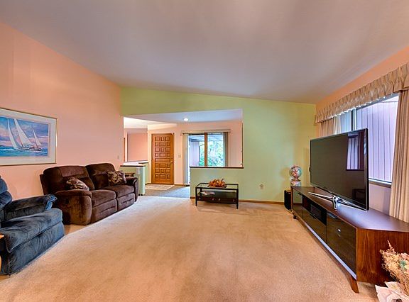 5th image of 1309 S Mica Park Dr