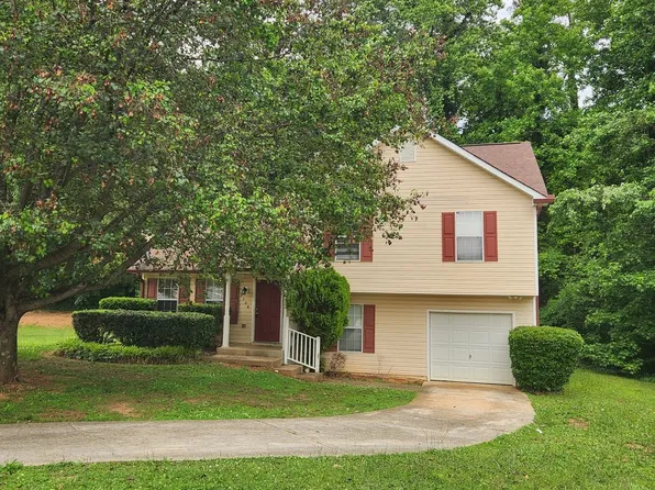 5504 Moriah Ln, Forest Park, GA 30297