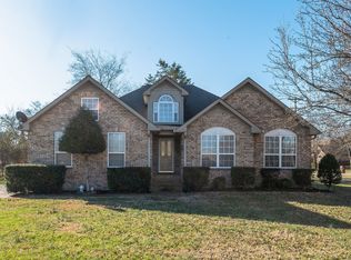 1634 E Blairmont Dr, Lebanon, TN 37087