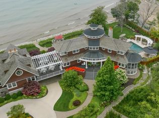 76776 Thornhouse Ct, South Haven, MI 49090