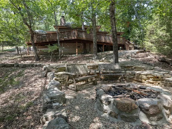 21217 Black Oak Dr, Garfield, AR 72732