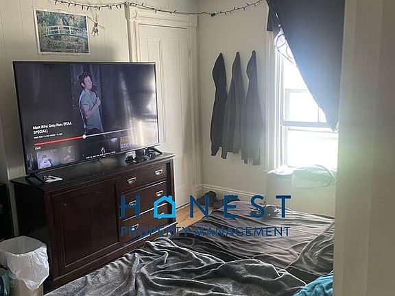 3rd image of 51 Cushing St APT 4