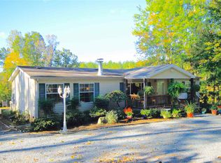 2144 Legends Way, Scottsville, VA 24590