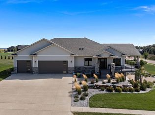 5601 E Chandler Dr, Sioux Falls, SD 57110