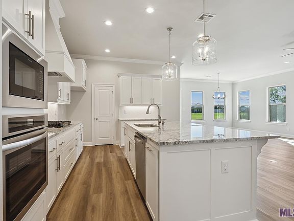 5th image of 36301 Belle Crique Ave
