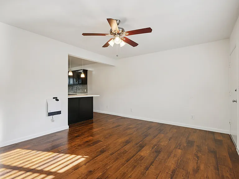 435 W. Regent St — Photo 13