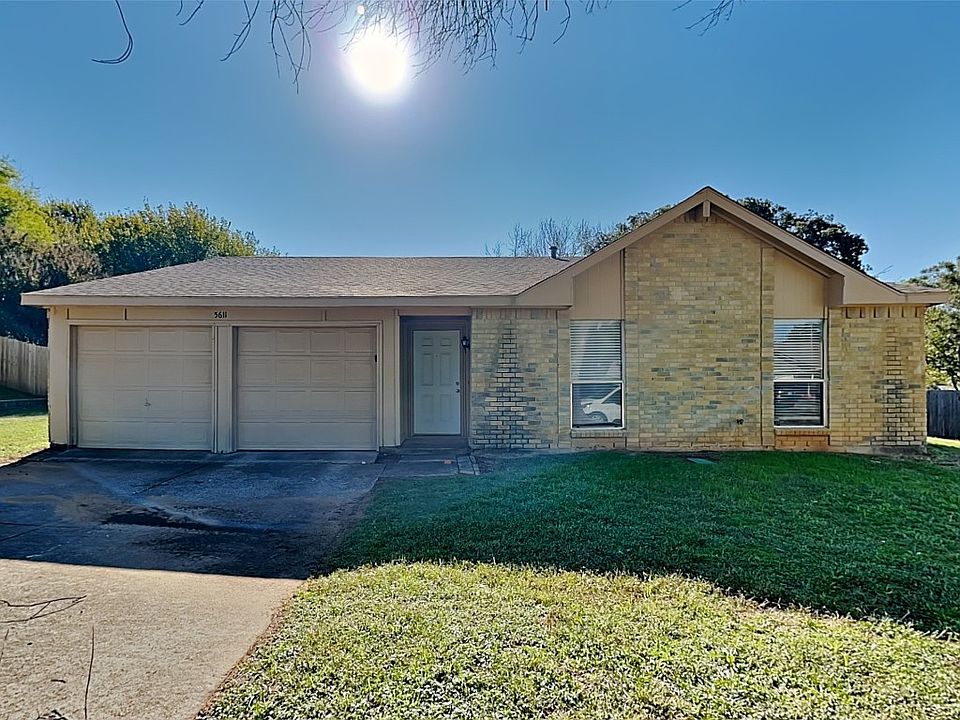 1st image of 5611 Sarasota Dr