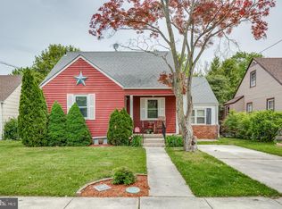 33 Eden Ave, Oaklyn, NJ 08107