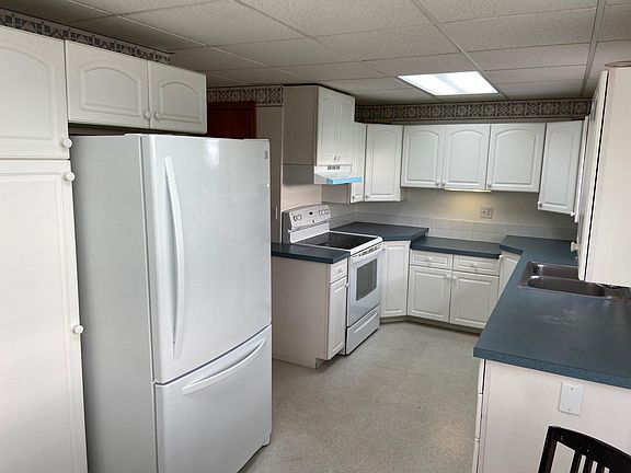 5th image of 1011 Cooper Ln