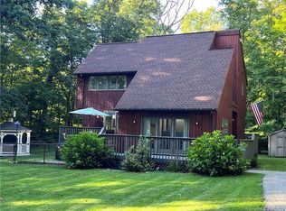 693 Beaumont Hwy, Lebanon, CT 06249