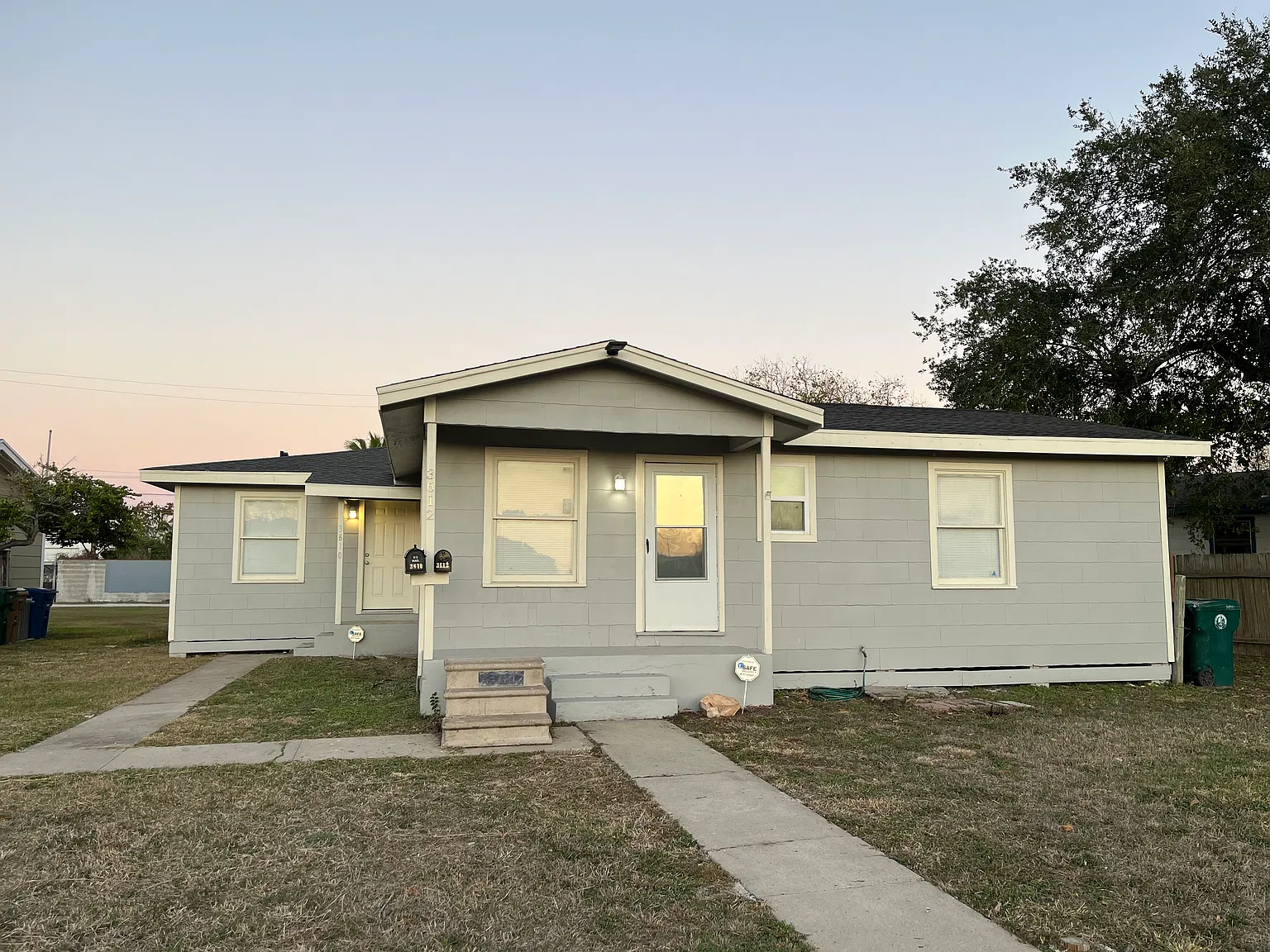 2 bed, 750 sqft, $1,250 — Photo 1