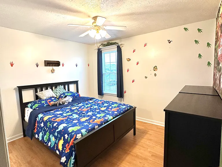 1462 Yorktowne Dr — Photo 15