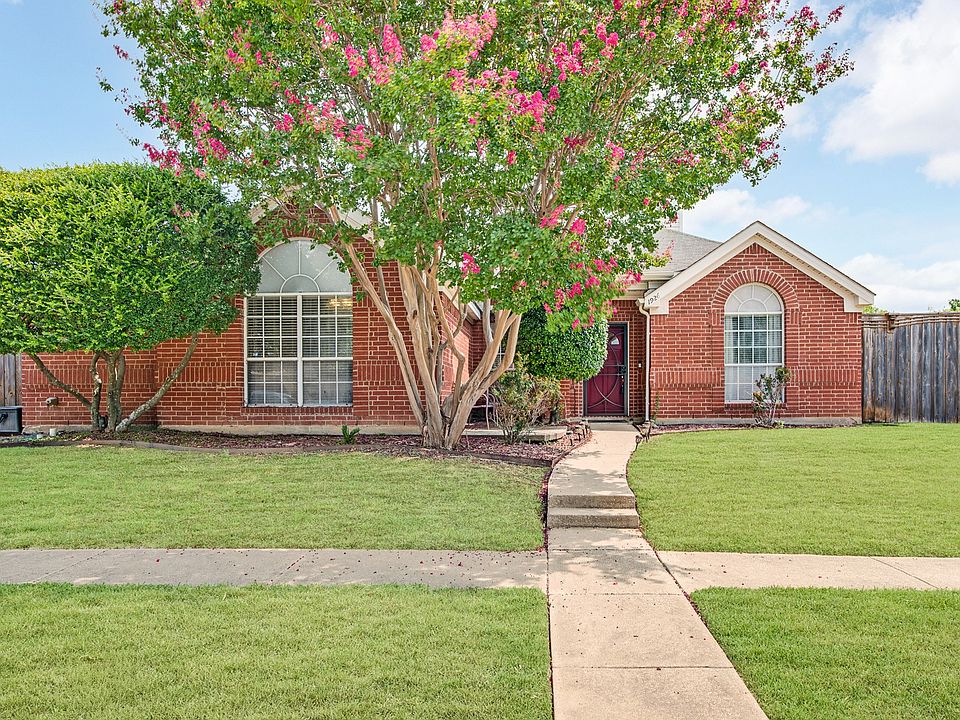 1st image of 1926 Oak Bend Ln