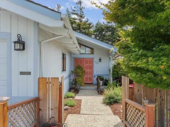 224 Pilkington Ave, Santa Cruz, CA 95062