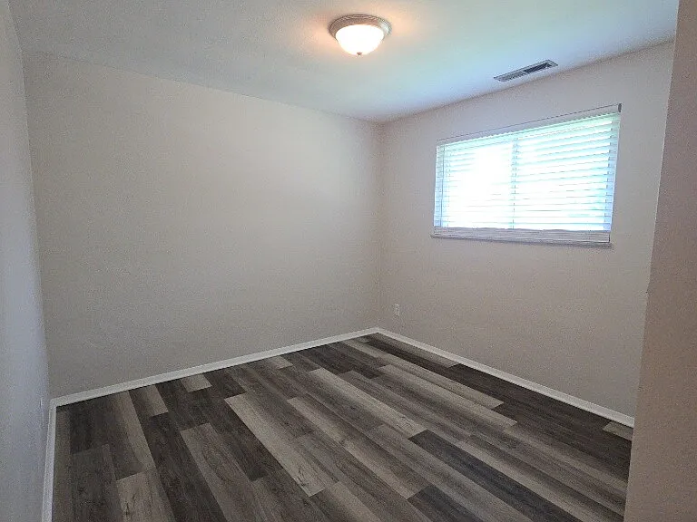 1015 E Pearl St #D — Photo 10