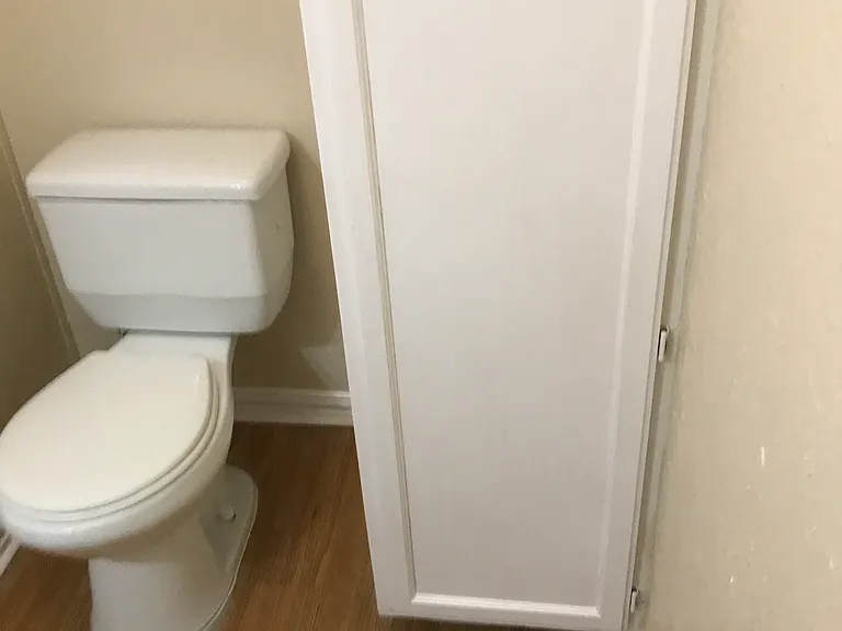 1121 Houston Dr — Photo 11