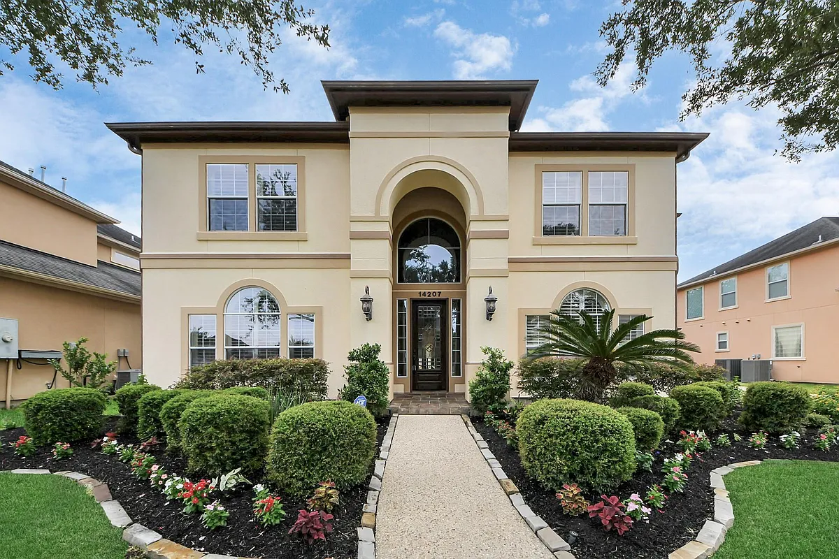 Building Photo - 14207 Jade Cove Dr