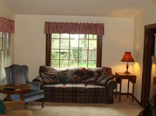 11112 Oakcrest Dr, North Chesterfield, VA 23235