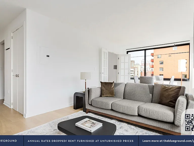 180 W 20th St #14H — Photo 3