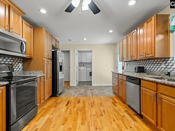 5th image of 7130 Borie Ln
