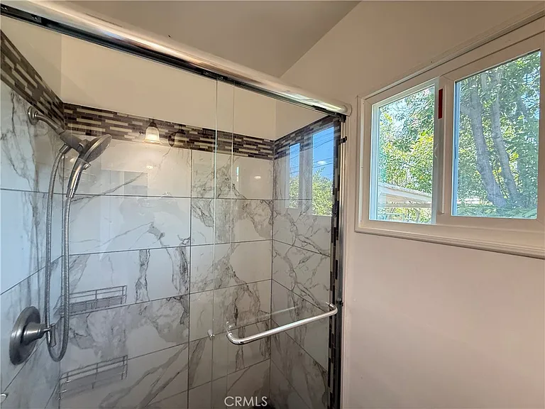 9279 Dorrington Ave — Photo 14