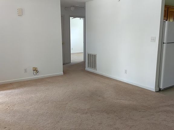 5th image of 1202 Bowman Loop Unit 102