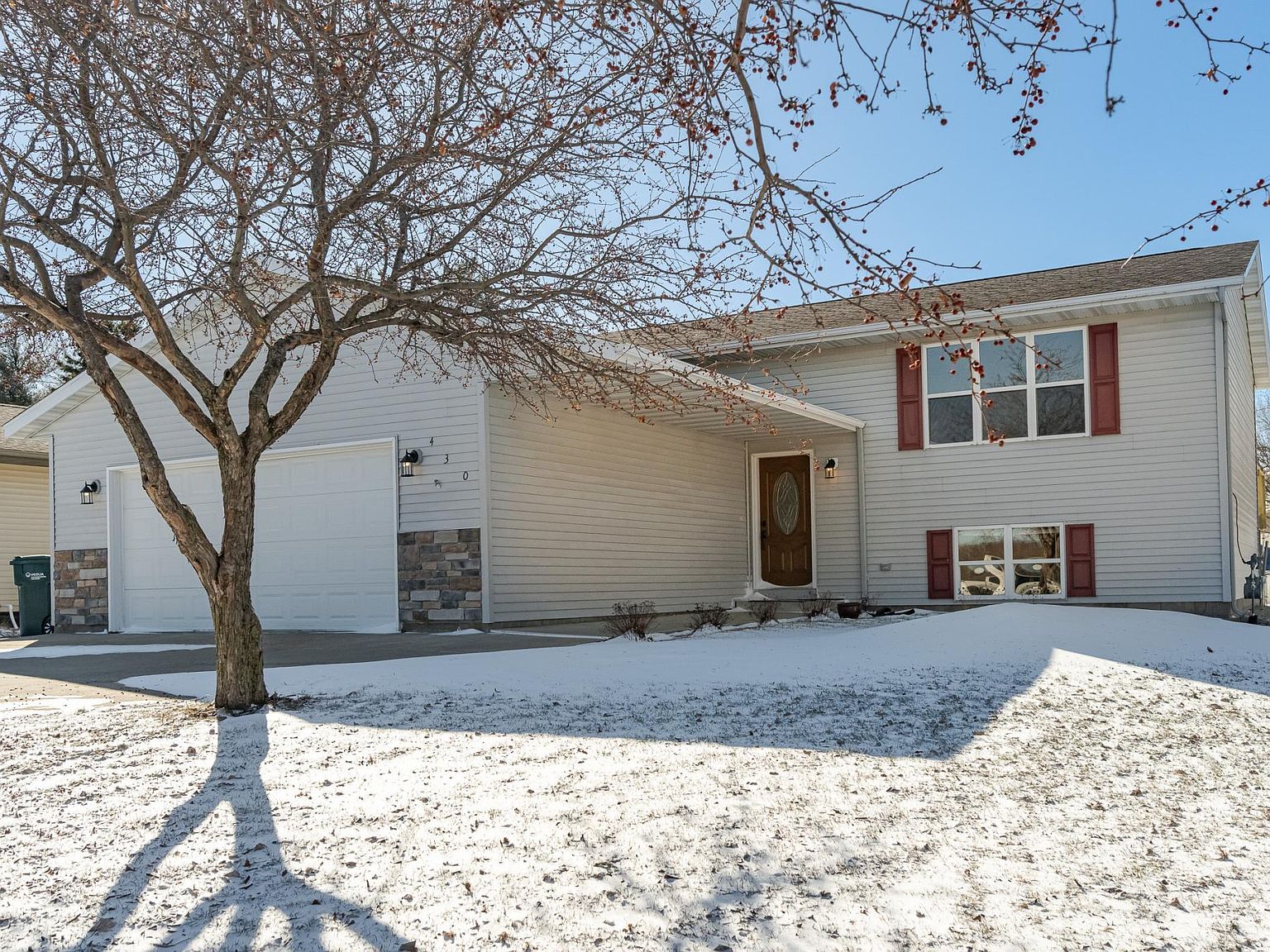 430 2nd St SW, Eyota, MN 55934 Zillow
