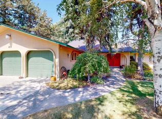 215 E 41st Pl, Kennewick, WA