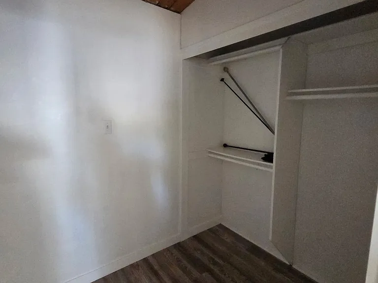 38505 4th St E — Photo 7