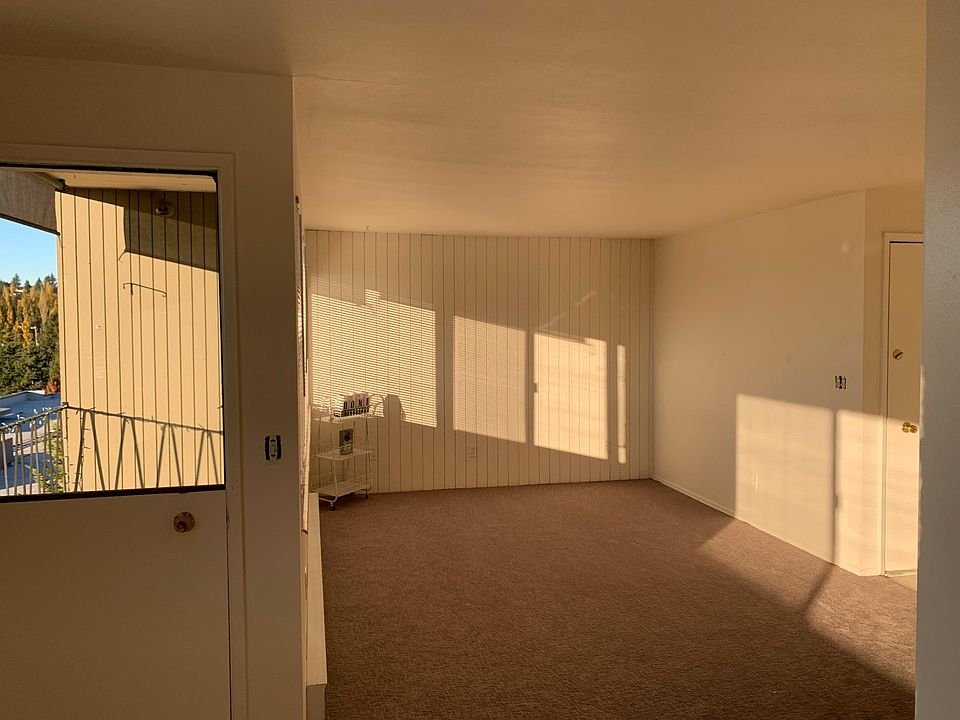 Mont Clare Apartments 330 2nd Ave S Kirkland WA Zillow