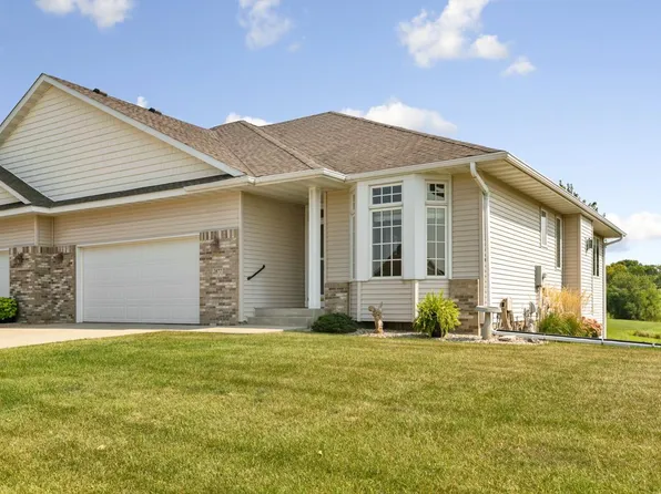 2877 Meadowview Ln NE, Owatonna, MN 55060