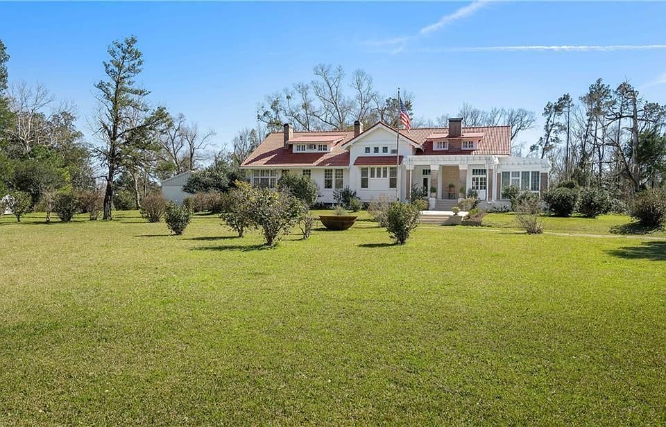 1st image of 39241 Mount Villa Est