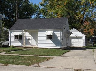 1228 Schultz St, Defiance, OH 43512