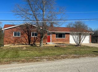 10648 Millstone Dr, Aurora, IN 47001