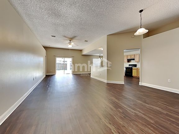 3rd image of 3341 Double Ln