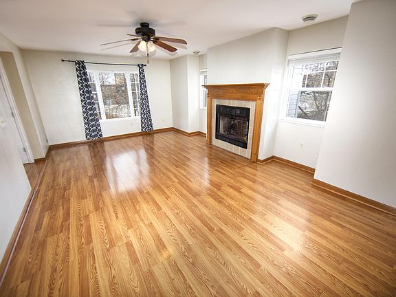 5th image of 3847 W College Ave