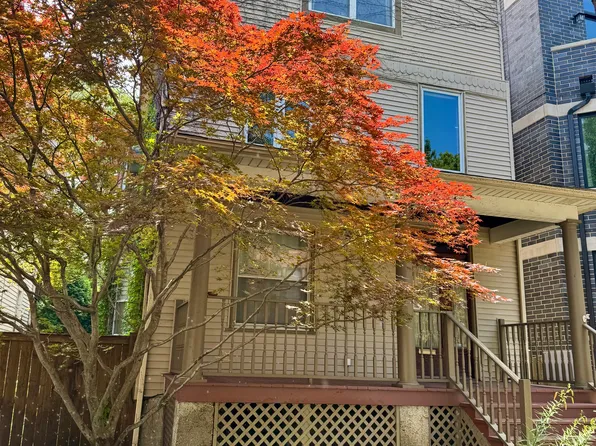 1843 W Waveland Ave #2, Chicago, IL 60613