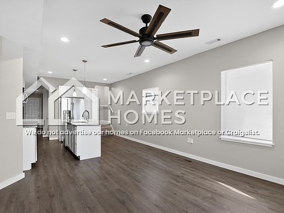 4th image of 1013 N Harlan St