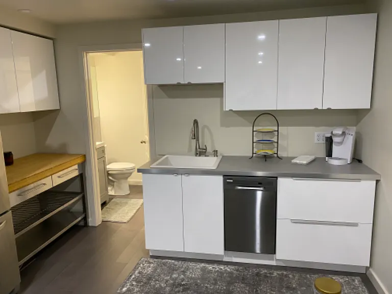 4510 SW Coast Ave — Photo 4
