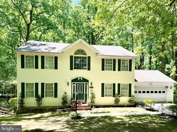 4010 Beach Dr, Chesapeake Beach, MD 20732