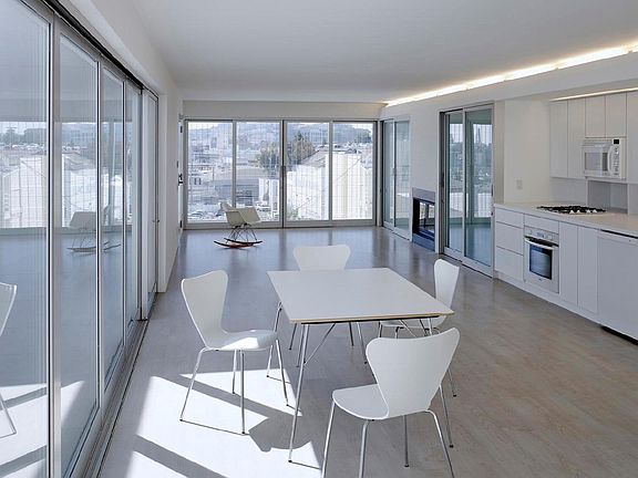 4th image of 1028 Natoma St