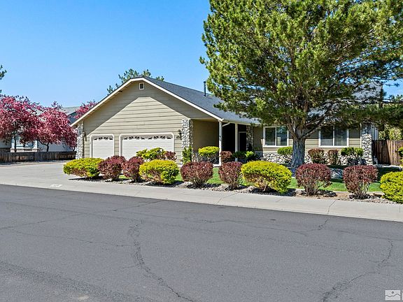 2nd image of 2688 Wildhorse Ln