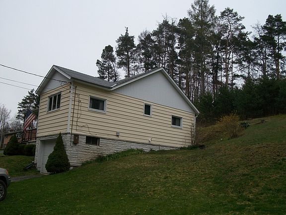 5th image of 613 Scotland Ave