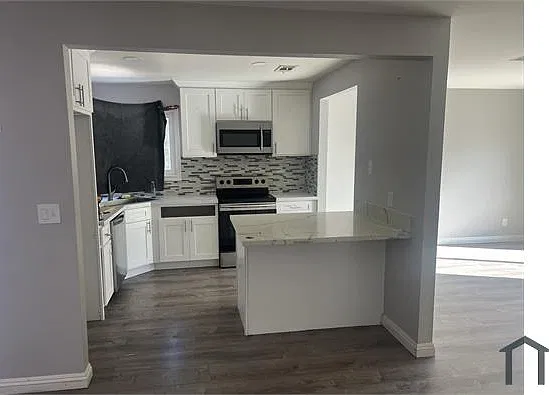3 bed, 1524 sqft, $3,200 — Photo 2